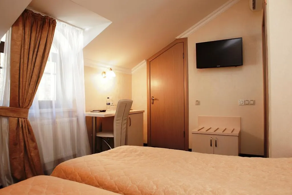Gonchar Hotel Kiev