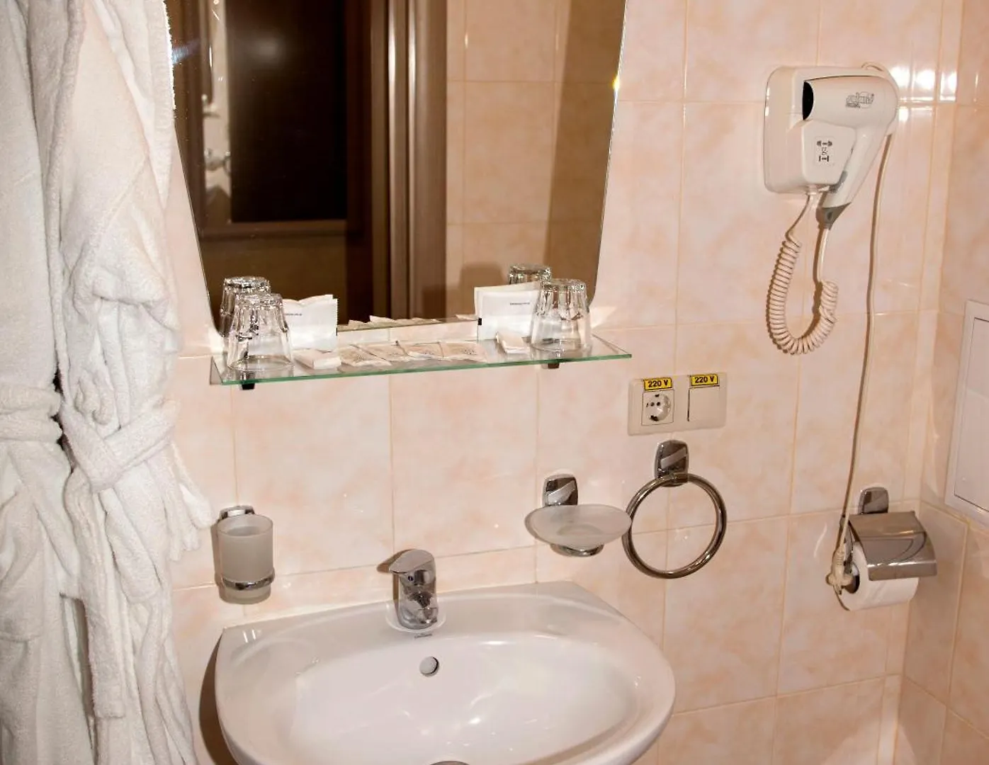 Gonchar Hotel Kiev