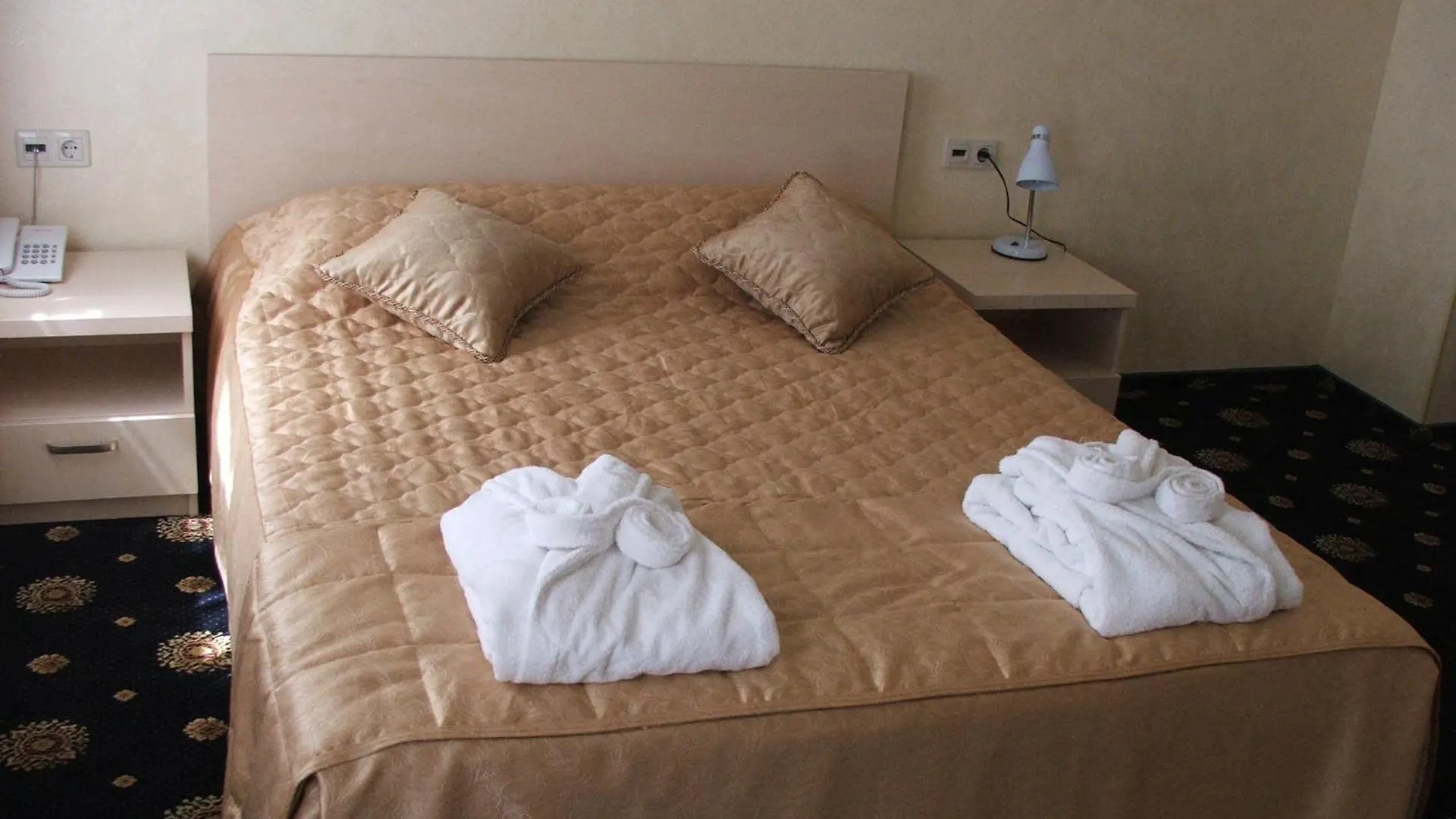 Gonchar Hotel Kiev
