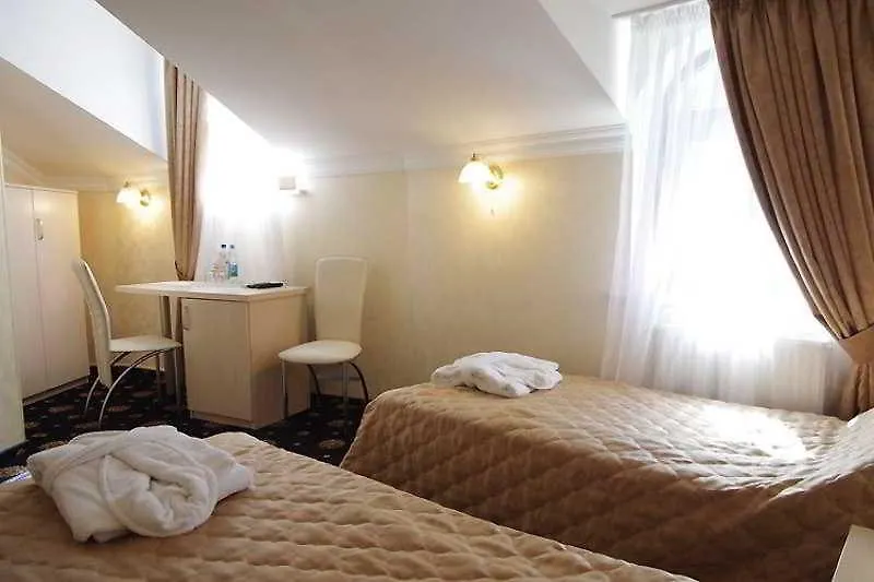 ***  Gonchar Hotel Kiev Ucrania